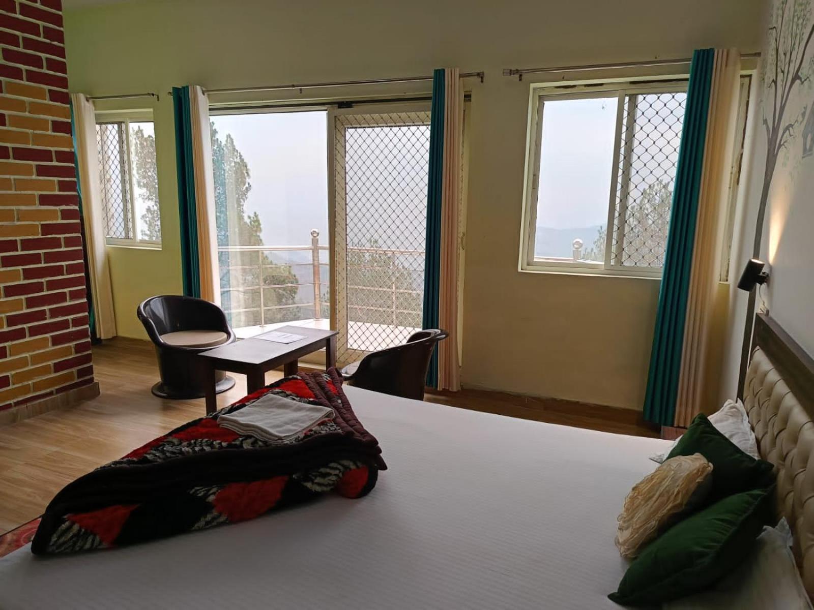 Joshi Holiday Home Stay Лансдаун Экстерьер фото