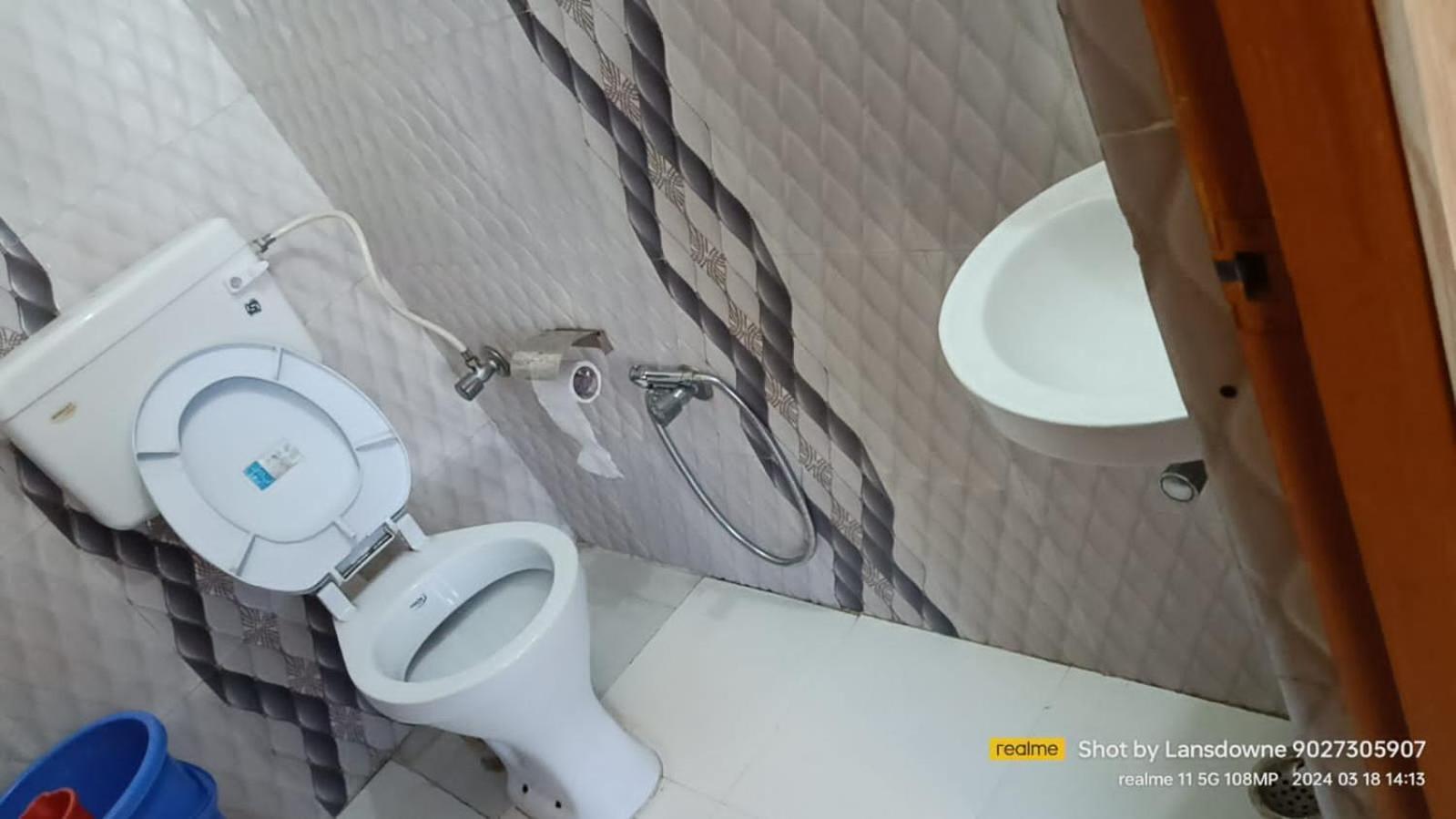 Joshi Holiday Home Stay Лансдаун Экстерьер фото