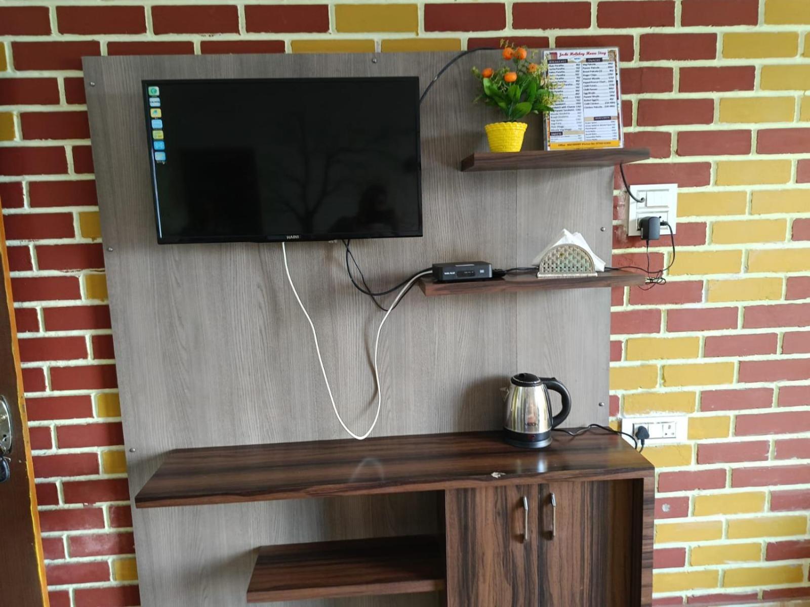 Joshi Holiday Home Stay Лансдаун Экстерьер фото