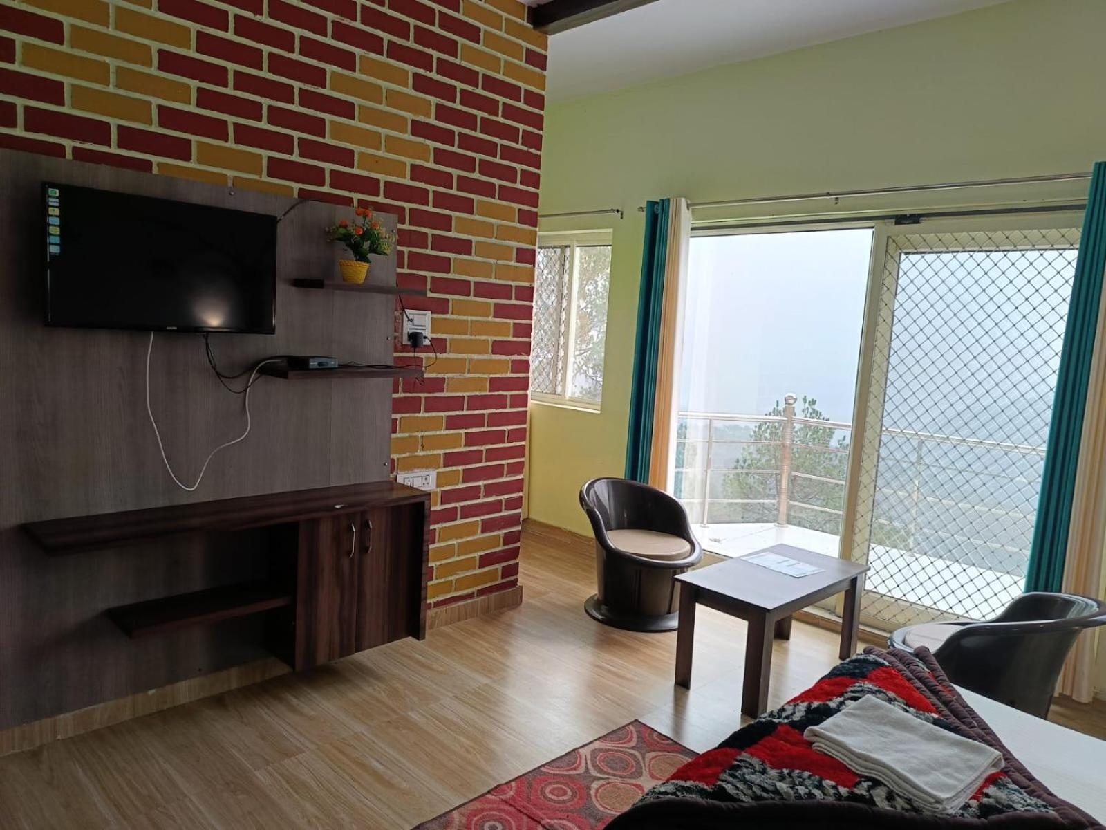 Joshi Holiday Home Stay Лансдаун Экстерьер фото