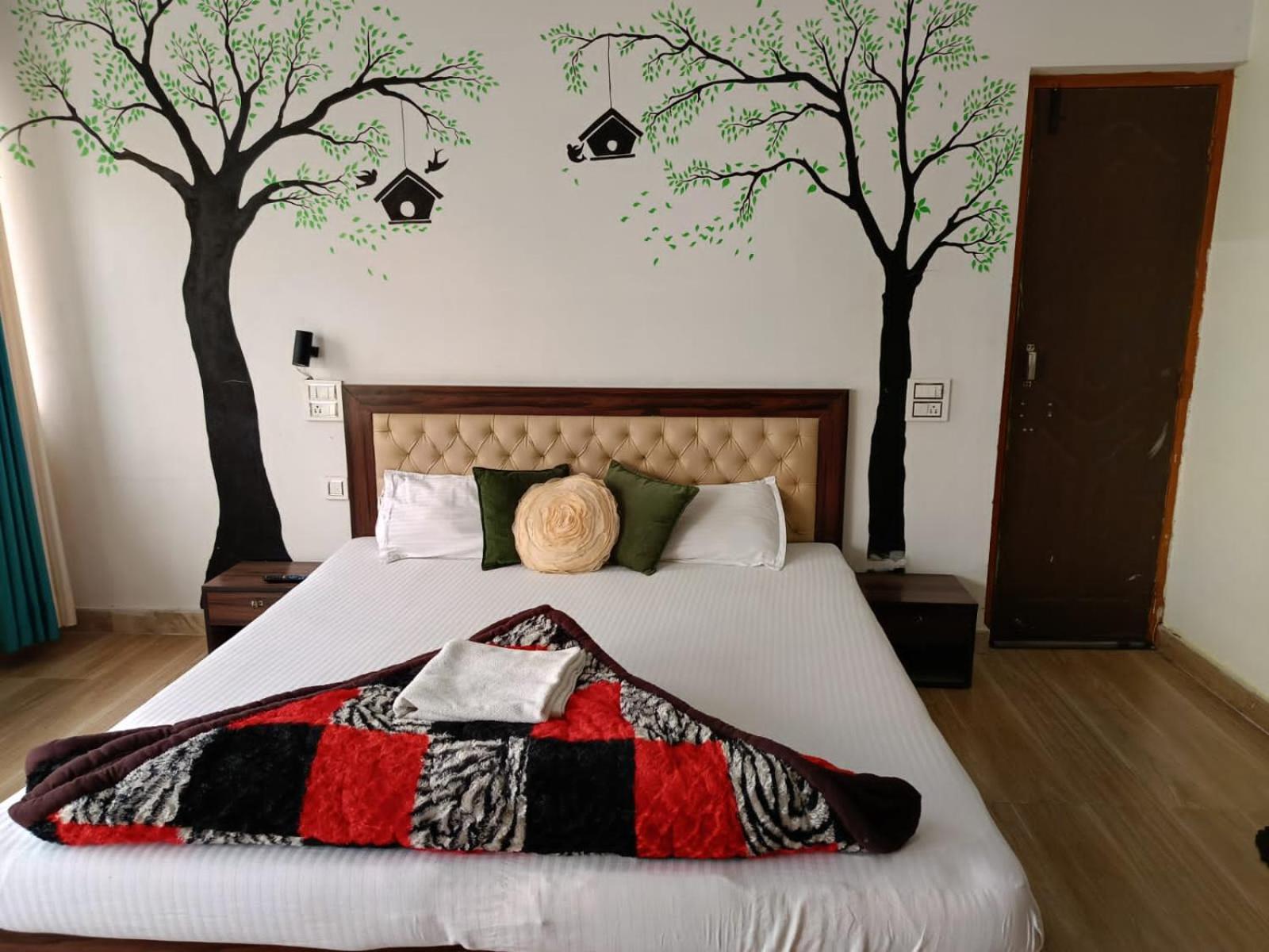 Joshi Holiday Home Stay Лансдаун Экстерьер фото